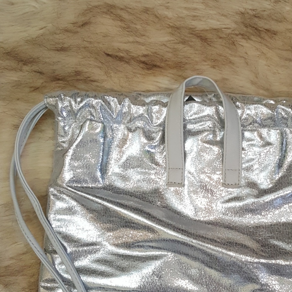 Silver Drawstring Backpack - Picture 4 of 7